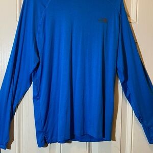 The North Face Men's Dry Fit Performance Long sleeve hoodie